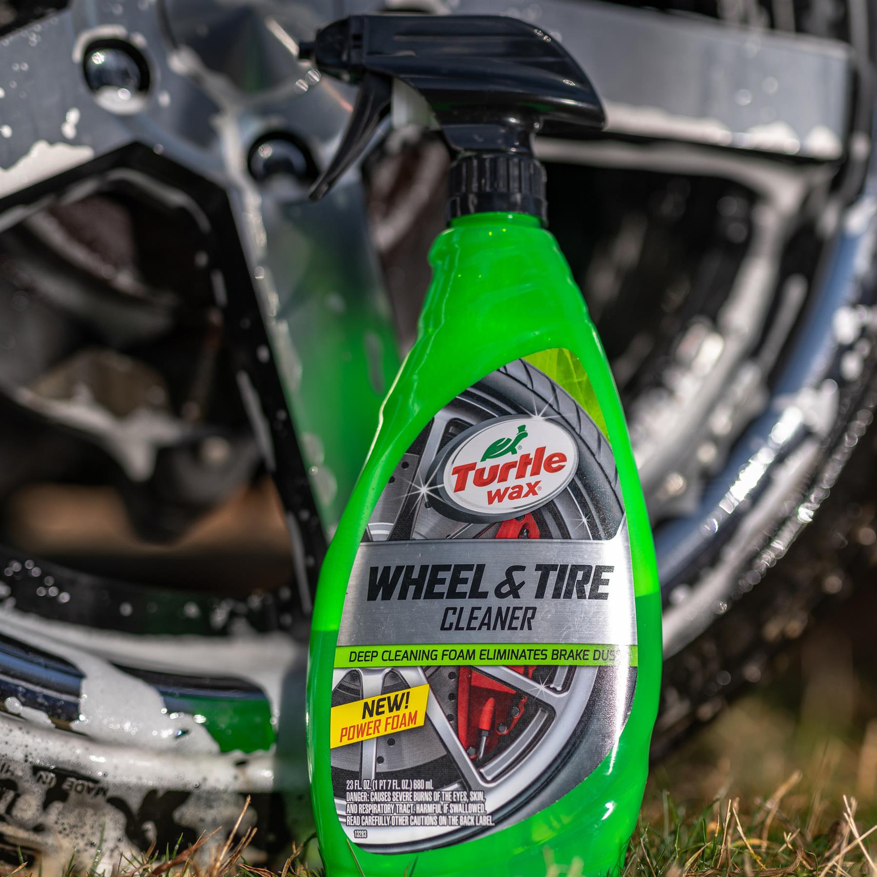 Turtle Wax Wheel & Tyre Cleaner 680ml